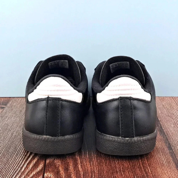 Adidas Samba Kids' Indoor Soccer Shoes sz 2Y - Picture 2 of 8